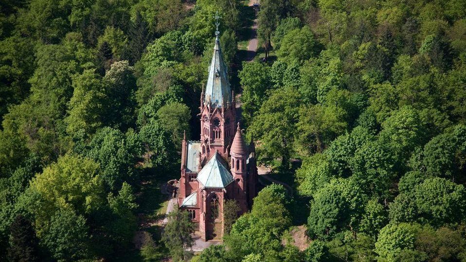 Großherzogliche Grabkapelle Karlsruhe, Luftansicht