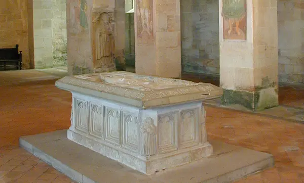 Foto: Staatliche Schlösser und Gärten Baden-Württemberg, Ulrich Rund Kloster Lorch, Tumba