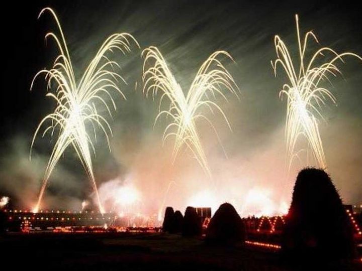 Foto: : Landesmedienzentrum Baden-Württemberg, Dieter Jäger Residenzschloss Ludwigsburg, bei Feuerwerk